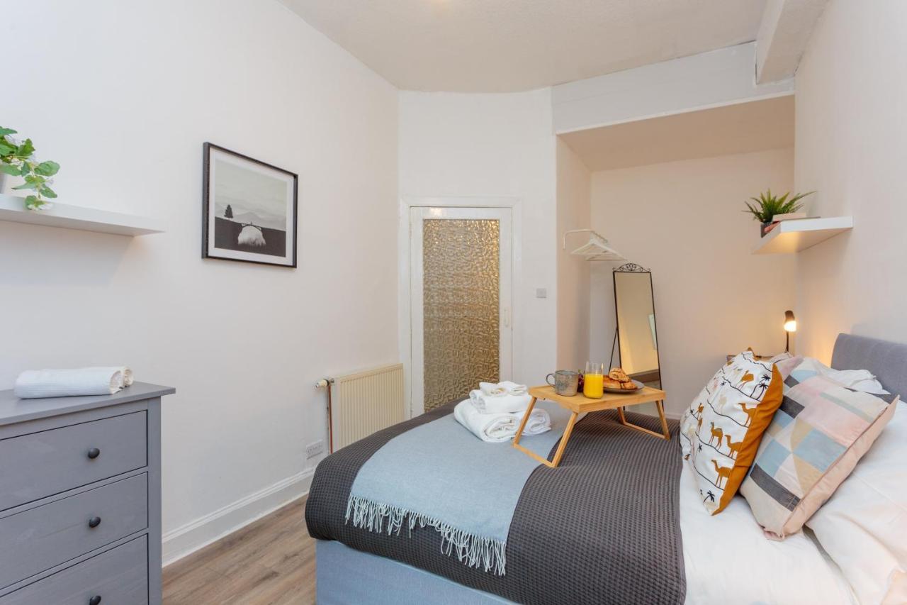 Stylish Apartment At The Edge Of Meadows Park Edinburgh Eksteriør billede